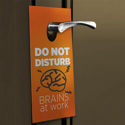 https://www.sswprinting.com/images/img_7054/products_gallery_images/PR_DoorHanger_02.jpg